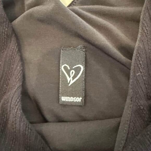 Windsor Cute the City Bodycon Knit Midi Dress Women's Medium Black Bell Sleeve - Picture 4 of 7